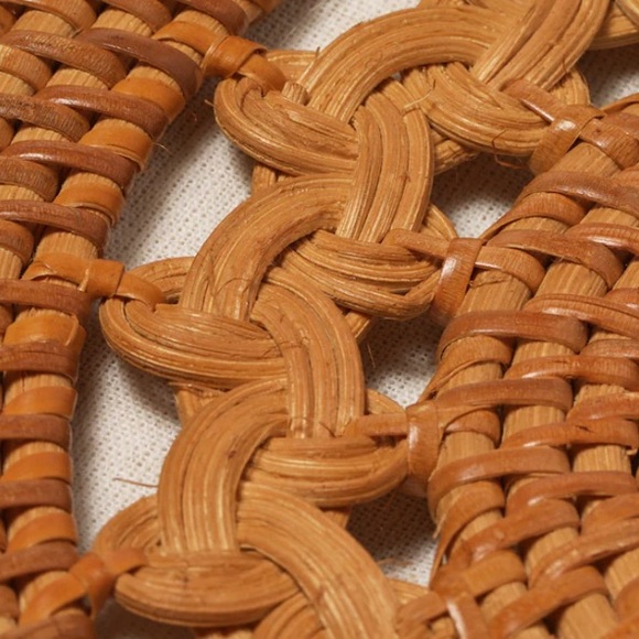 Handwoven rattan Crossbody Bag - Picture 4 of 10